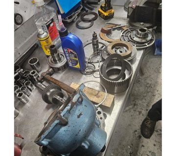 تعمیر گیربکس دریایی